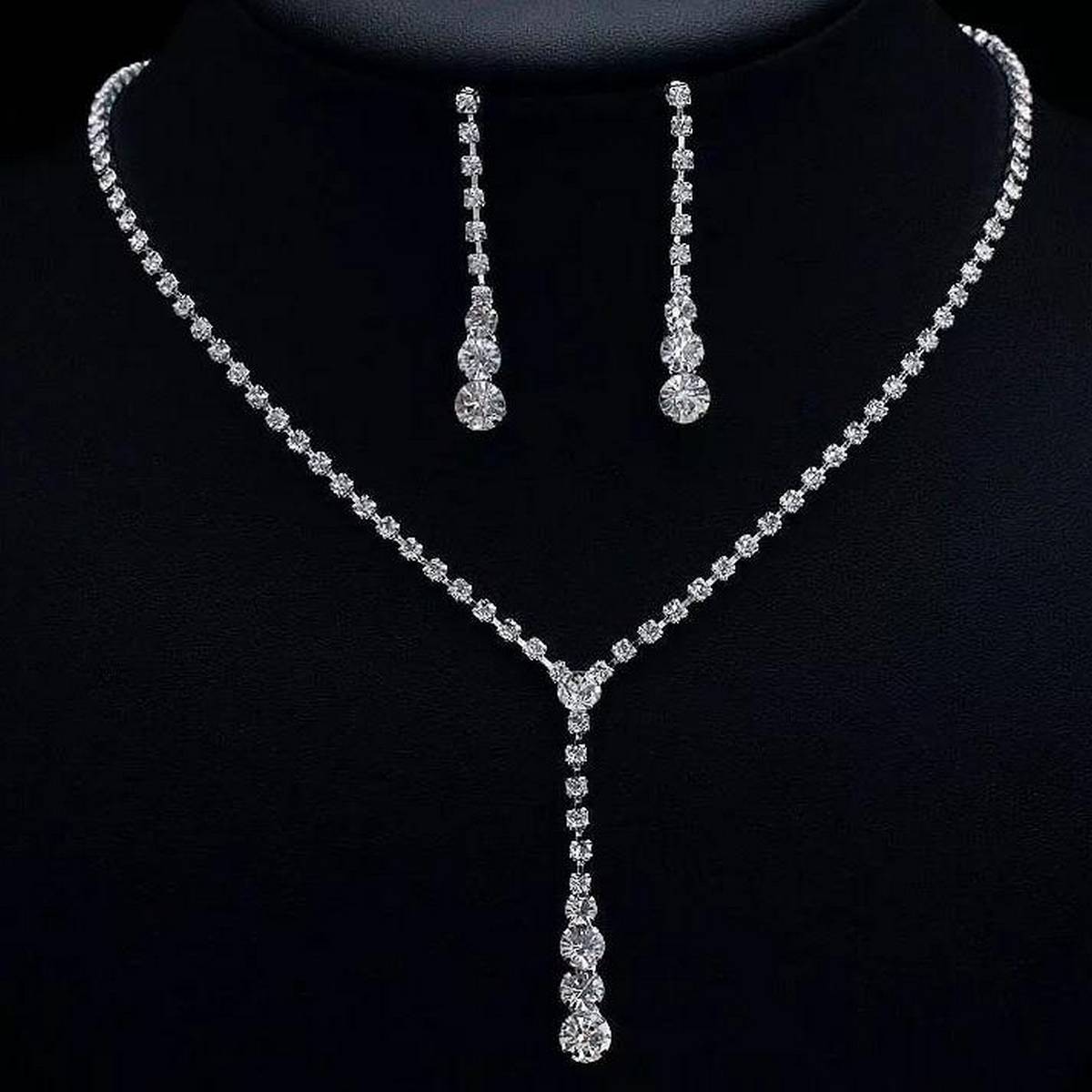 Trendy Fully Shinny Zircon Earring Free Necklace Set Beautiful Crystal Jewelry Necklace Earring – Accessories Online in Pa...
