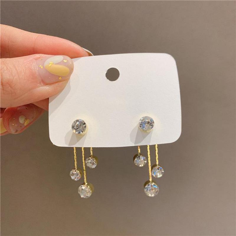 High Quality Delicate Front Back Trendy Earring For Girls – Earrings Online in Pakistan | Hanaya