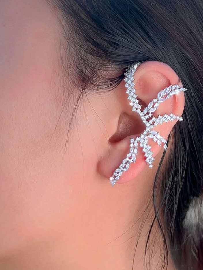 Pair of High Quality Korean Style Ear Cuff Style & Elegant Stylish Earring