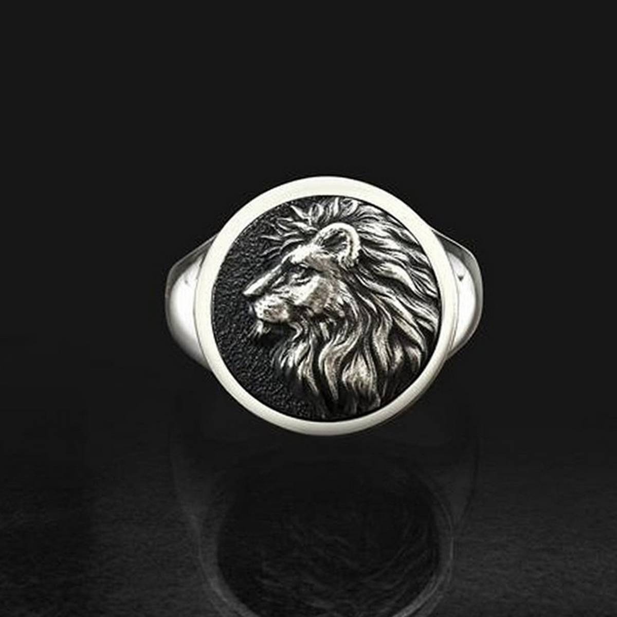 Hot Selling Fashionable Classy Men Lion Ring – Accessories Online in Pakistan | Hanaya