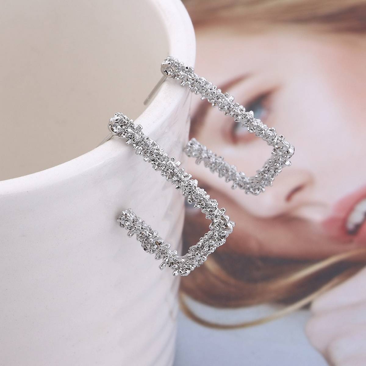 Antique Classy Tassel Drop Earring – Image 8 of 8