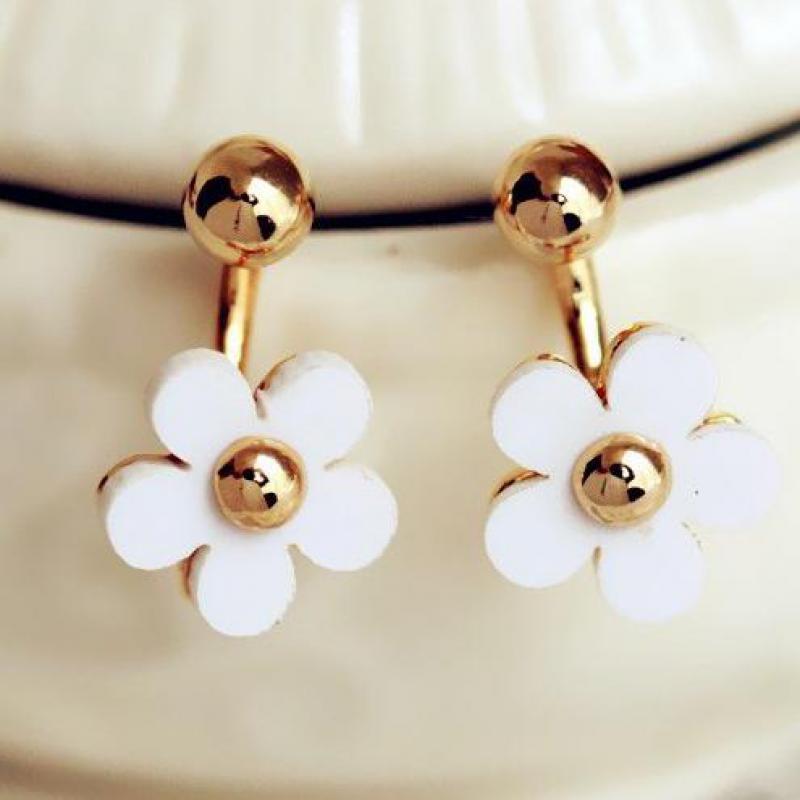 Small Five Petals Hanging Stud Earring – Earrings Online in Pakistan | Hanaya
