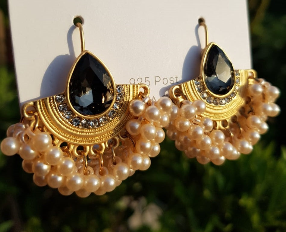 Trendy Multi Pearls Small Elegant Unique Fashionable Classy Earring – Close Up – Accessories | Hanaya Pakistan