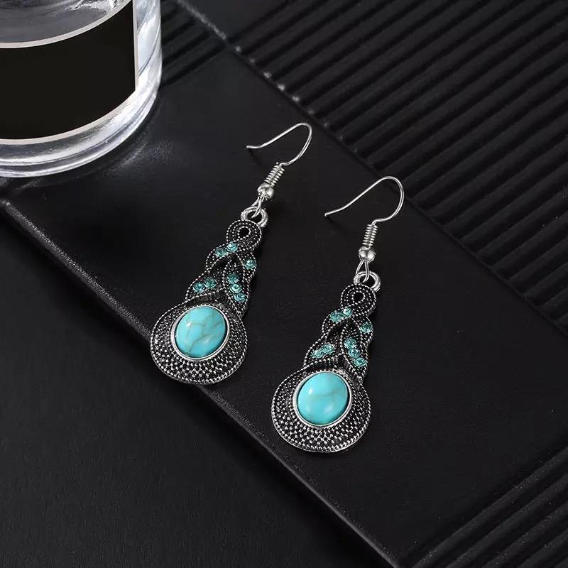 Crystal Drop Trendy Classy Earring – Earrings Online in Pakistan | Hanaya