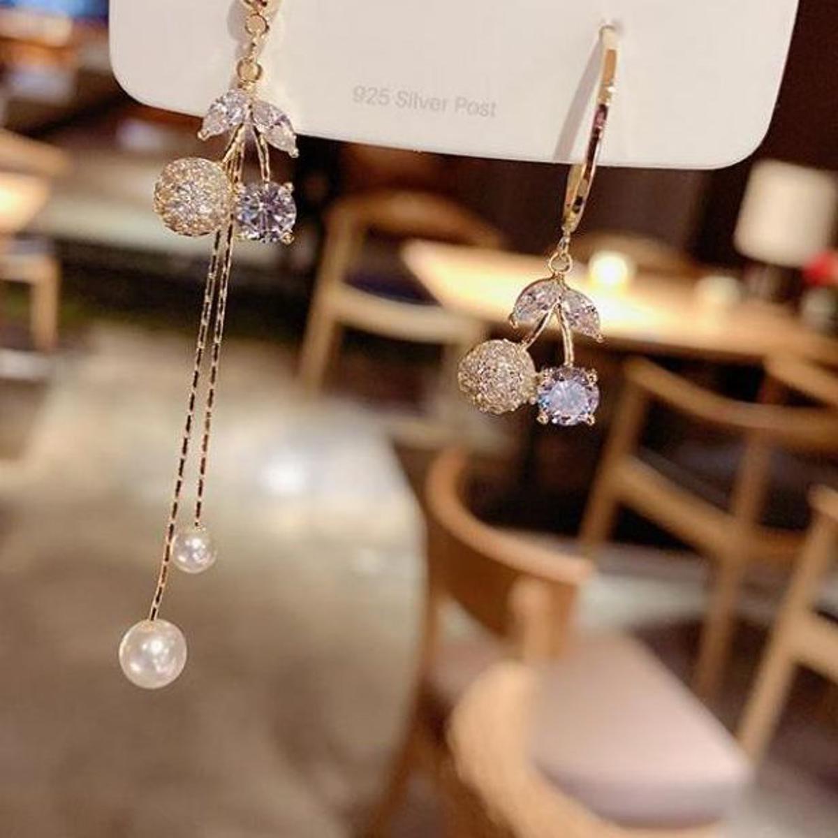 Irregular Cartoon Crystal Earrings – Elegant & Trendy Jewelry for Girls – Earrings Online in Pakistan | Hanaya