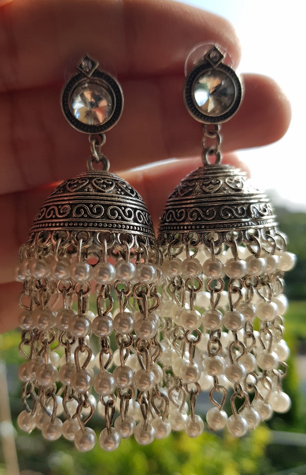 Trendy Classy Tassel Long  4 Layered Pearls Fashion Earring – Close Up – Earrings | Hanaya Pakistan