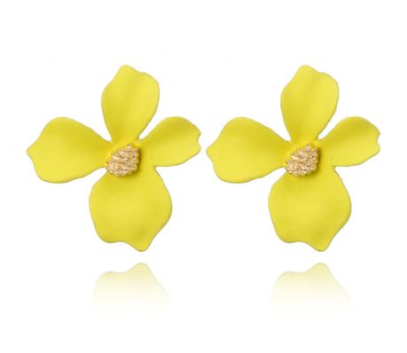 Trendy Flower Stud Earrings Female Statement Earrings for Girls – View 4 – Accessories | Hanaya Pakistan