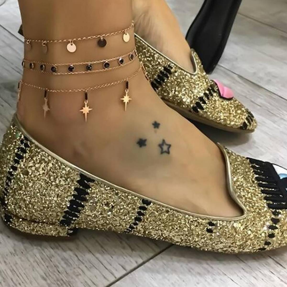 Hanya Collection Elegant 4 Layered Party Wedding Fashion anklet for ladies – anklet Online in Pakistan | Hanaya