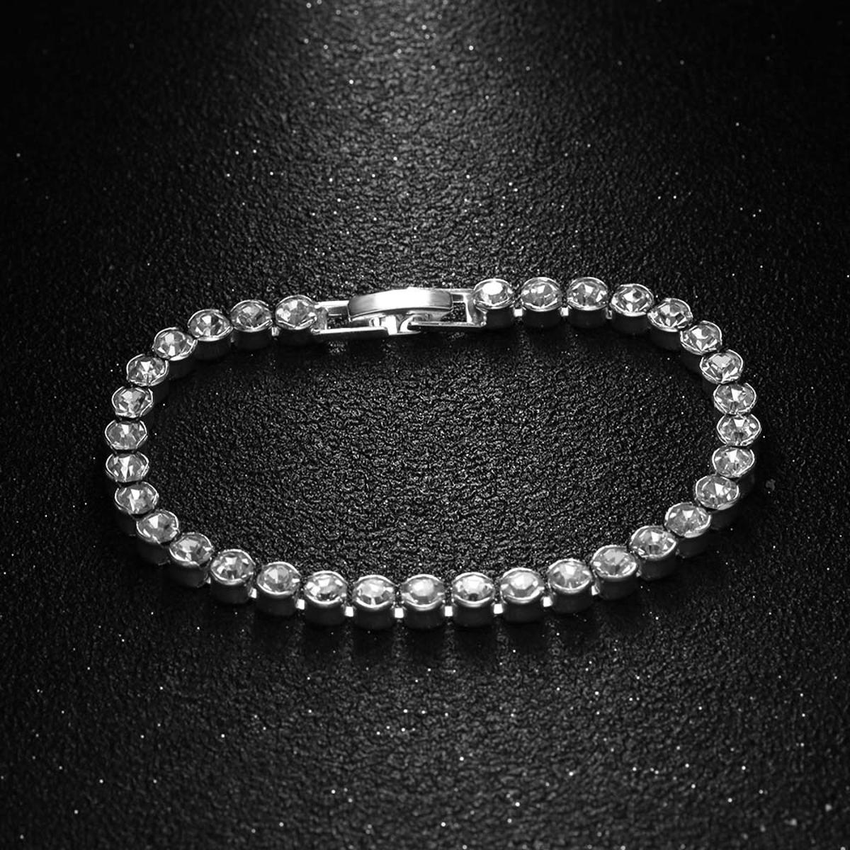 Delicate adjustable bracelet for girls — personalized name charm, cute and stylish jewelry gift