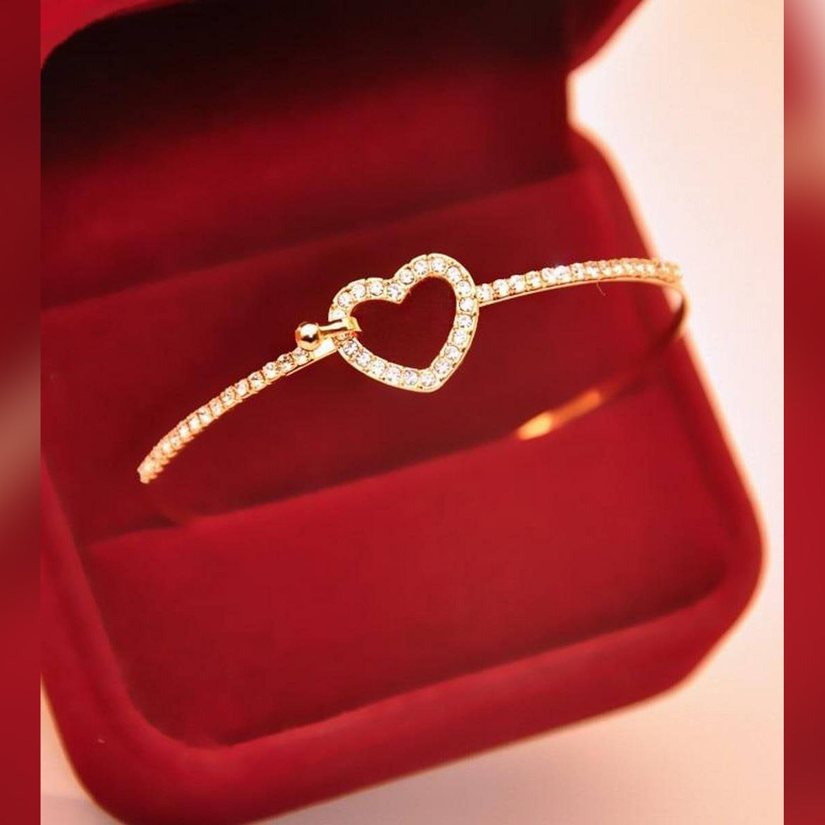 2 Pieces Trendy Romantic Heart Adjustable Bracelets Bangle