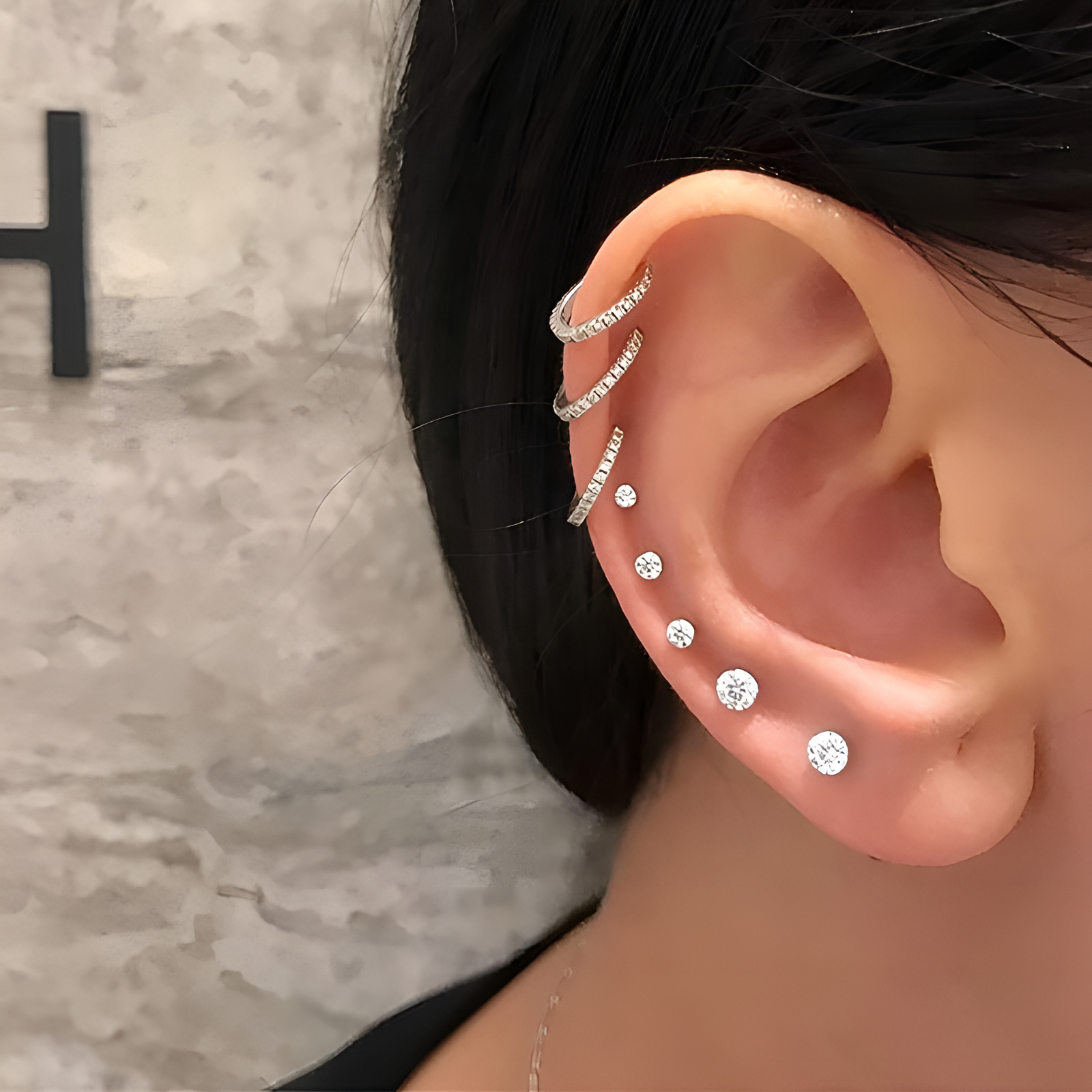 Everyday casual earrings for women, lightweight simple studs