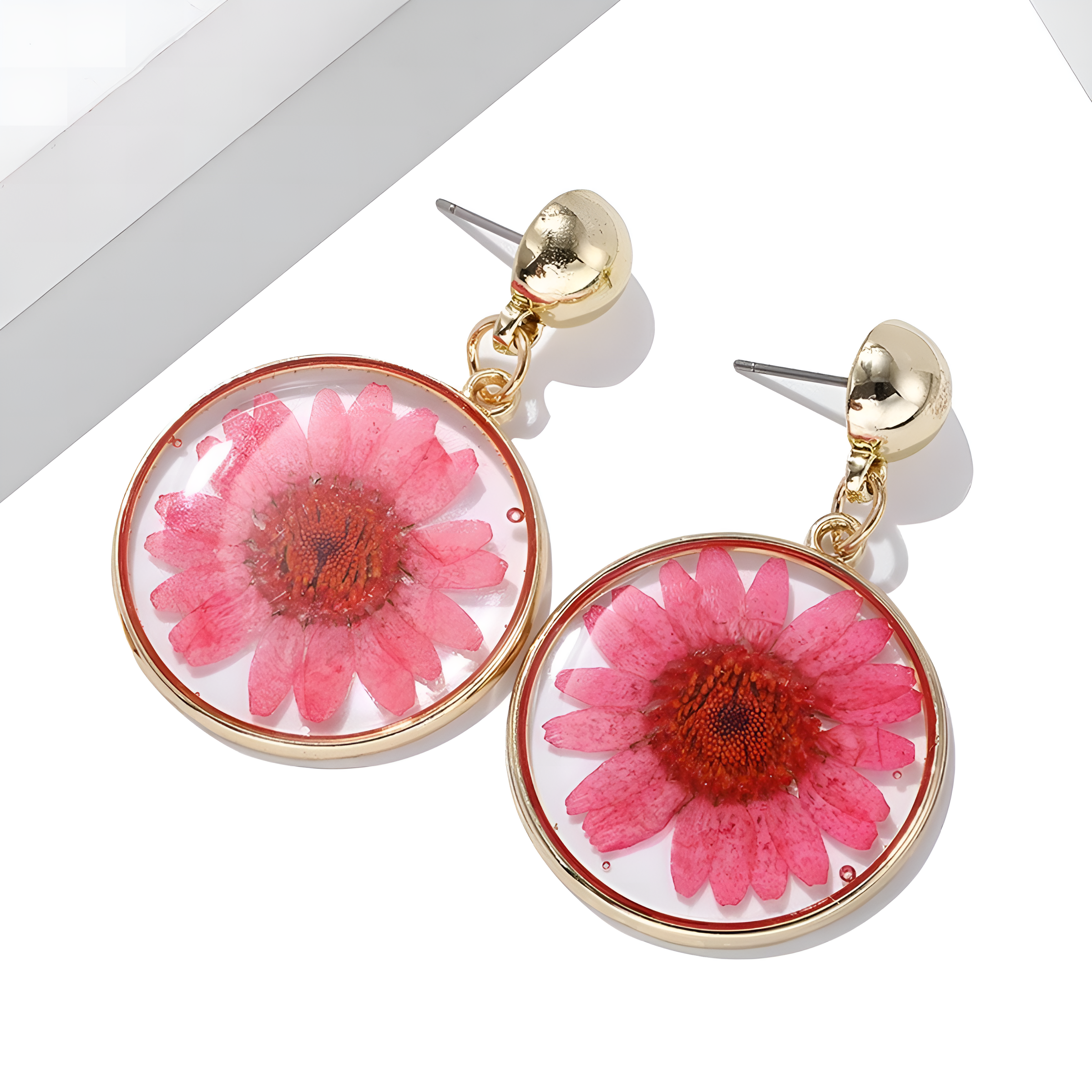Everyday casual earrings for women, lightweight simple studs