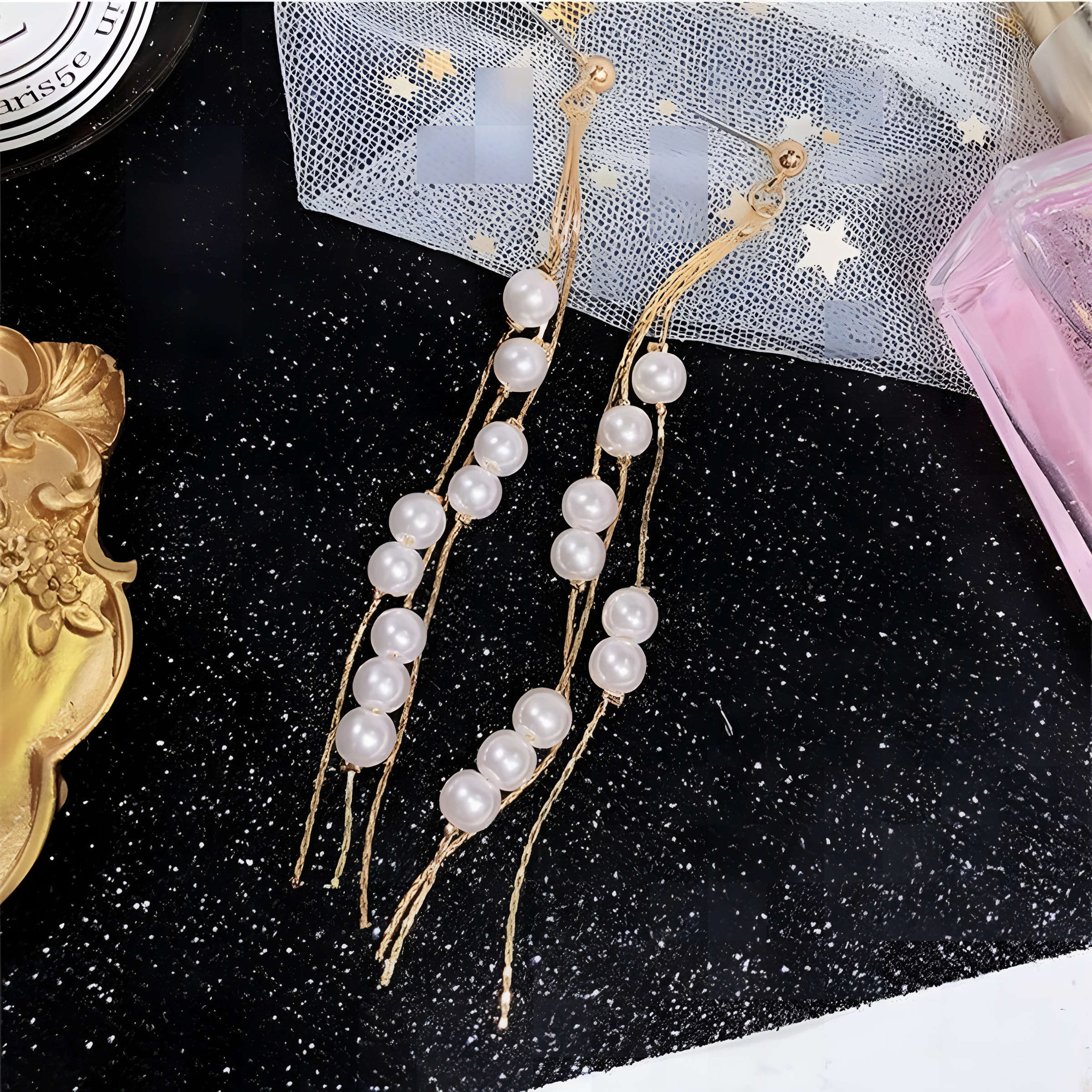 Everyday casual earrings for women, lightweight simple studs