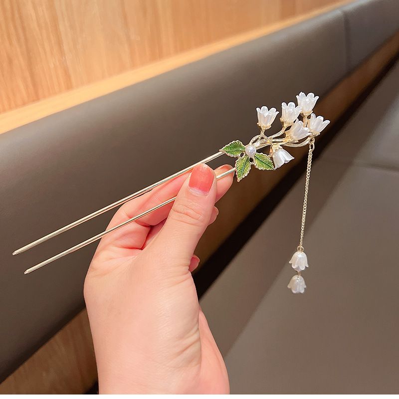 Elegant Chinese Style Hair Clip Tassel Hair Stick Traditional Floral Design – Traditional Floral Hair Stick for Women Hair...