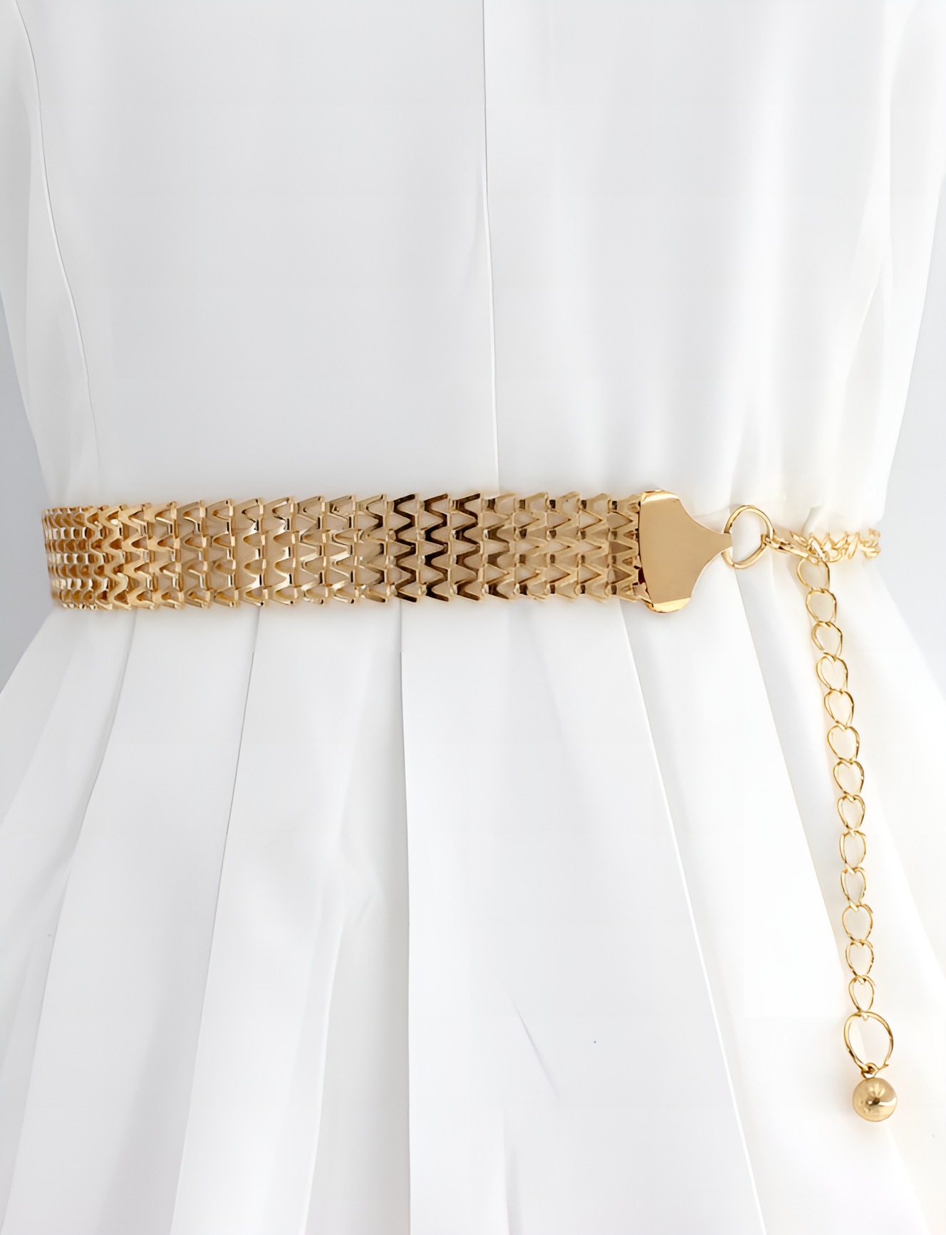 Slim waist belt for girls – stylish and comfortable fit for any occasion