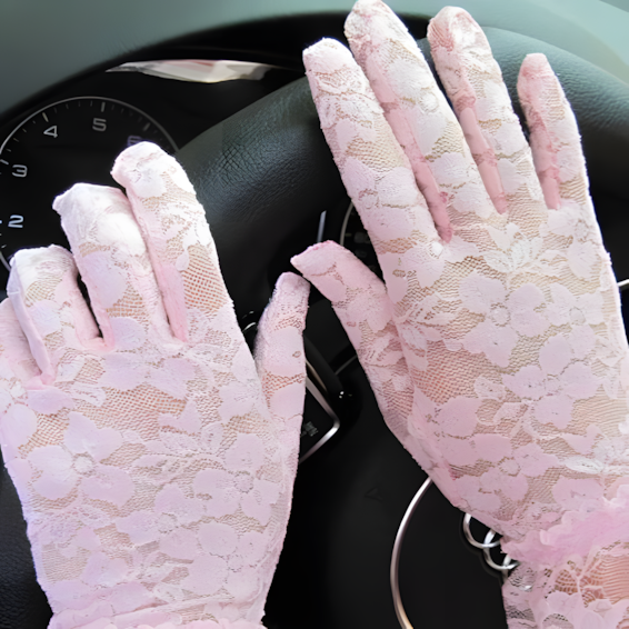 Trendy Fishnet Lace Fingerless Gloves for Women – UV Protection, Elegant Hijab Mittens – Close Up – Gloves | Hanaya Pakistan