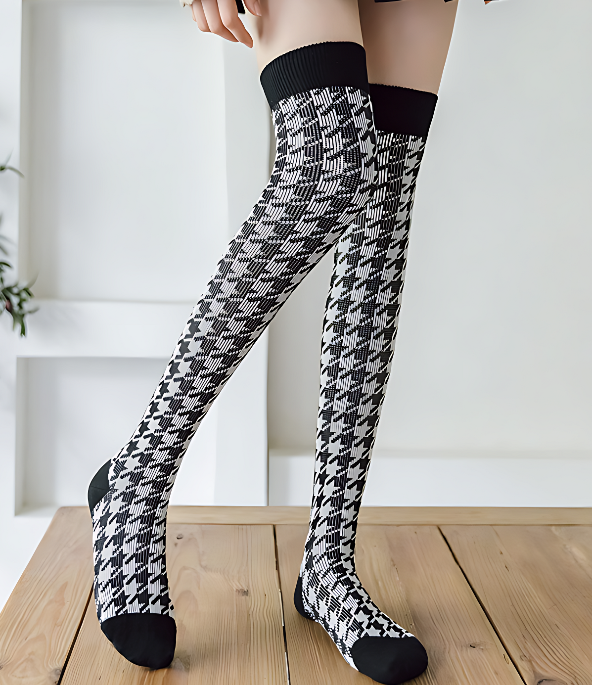 Women’s high waist leggings, slimming tights, sheer stockings, body shaping seamless legwear, workout and everyday wear leggings, breathable compression tights, stylish opaque stockings for Pakistani women