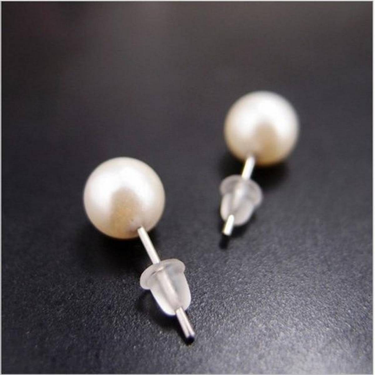 Trendy Pearl Pair Earring Fashionable – Accessories Online in Pakistan | Hanaya