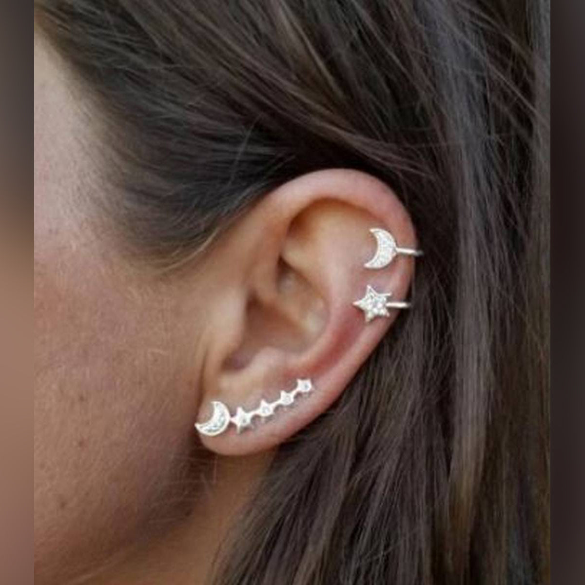 Trendy 4 Pieces Ear Cuff & 2 Pieces Earring Pack Pair For Both Ears – Image 2 of 4