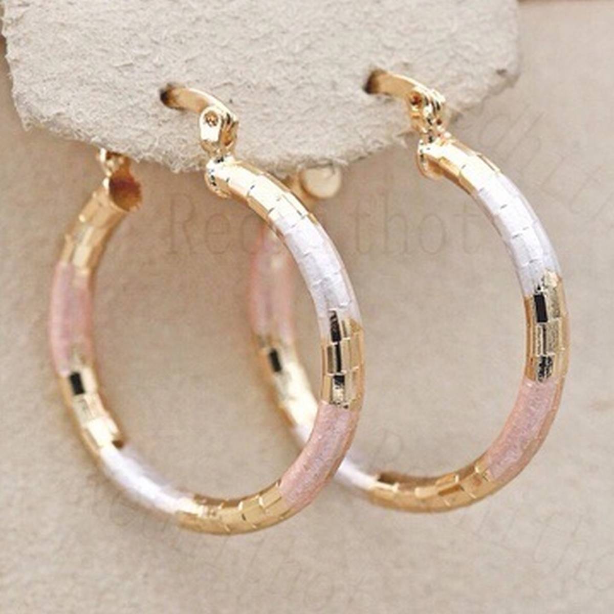 Elegant Royal 3 Shades Hoop Classy Earring – Earrings Online in Pakistan | Hanaya