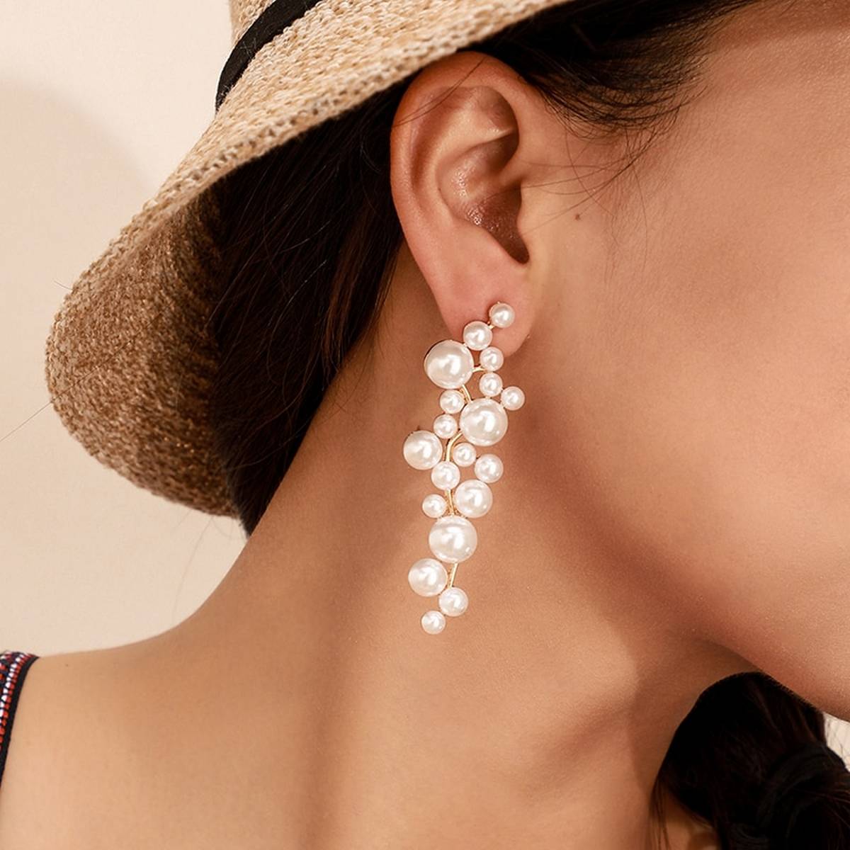 High Quality Long Antique Exquisite Pearl Elegant Stylish Earring – Earrings Online in Pakistan | Hanaya