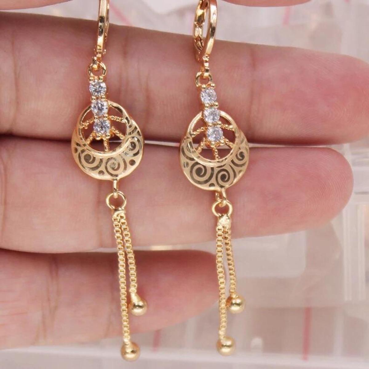 HS Elegant Fashion Jewelry Tassel Crystal Trendy Earring – Earrings Online in Pakistan | Hanaya