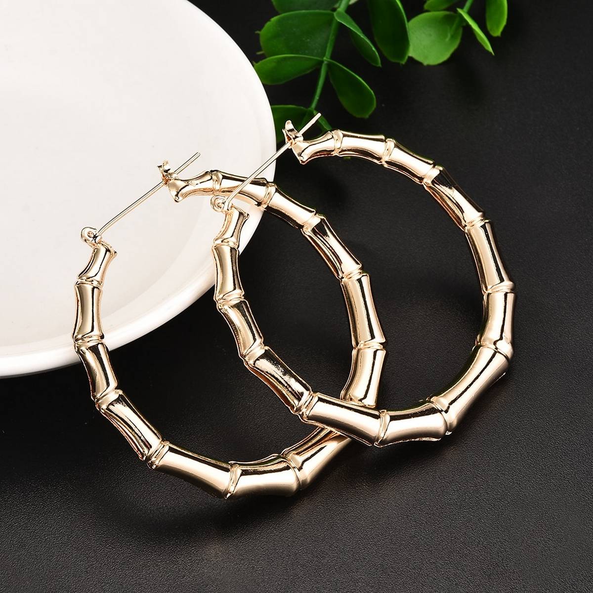 High Quality Lightweight Hoop Long Classy Hip Hop Trendy Elegant Earring – Earrings Online in Pakistan | Hanaya
