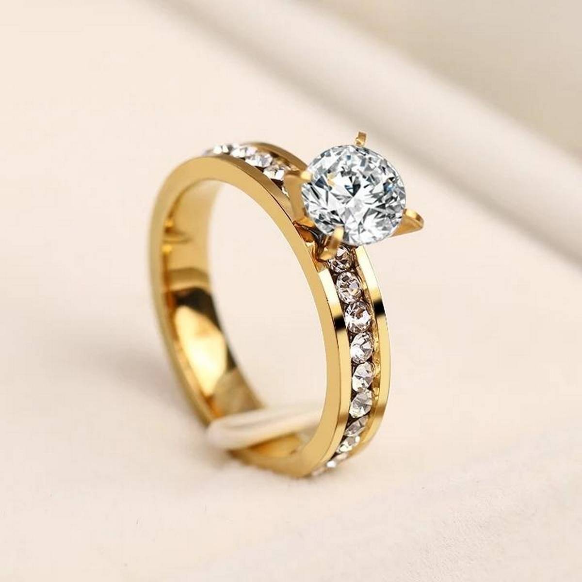 Trendy FASHION Crystals Zircon Elegant Ring for Women -Size 17 – Accessories Online in Pakistan | Hanaya