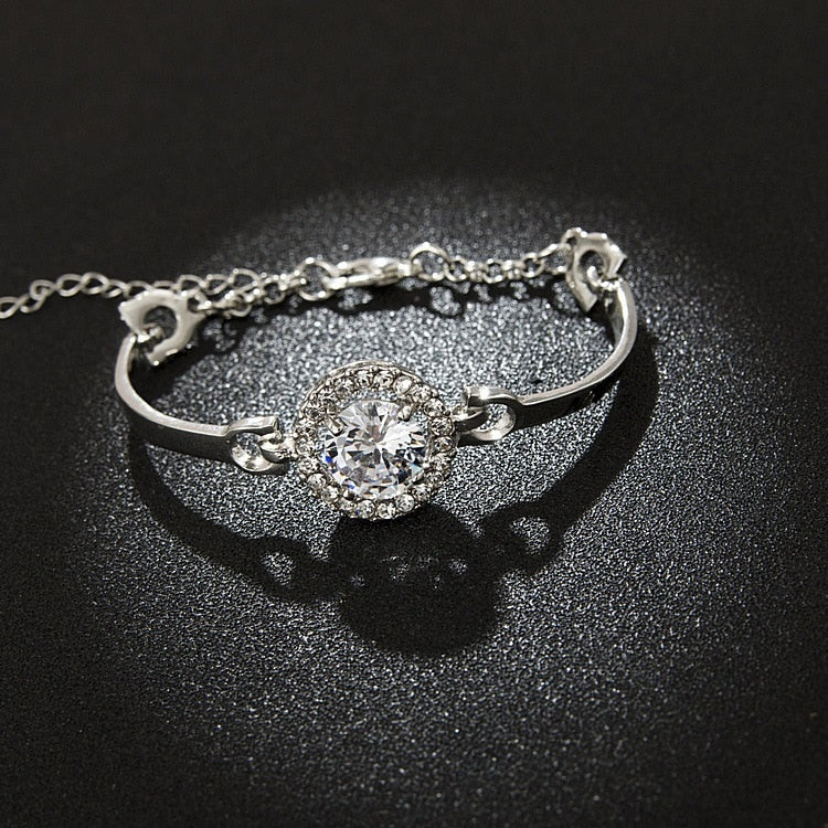 High Class Cubic Zircon CZ Elegant Charm Bracelet – bracelet Online in Pakistan | Hanaya
