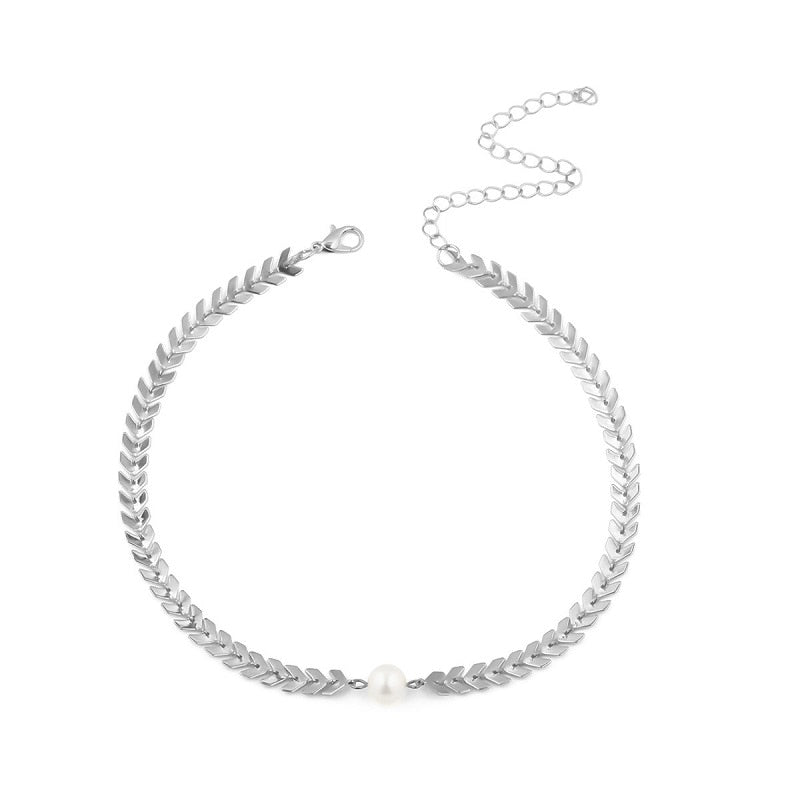 HS Classy Elegant Chain Necklace with Pearl – Accessories Online in Pakistan | Hanaya