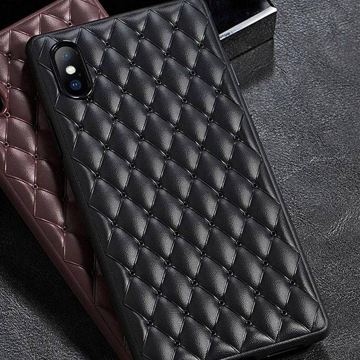 Classy 3D Hole Art Case Compatible for APPLE IPHONE X/XS – Accessories Online in Pakistan | Hanaya