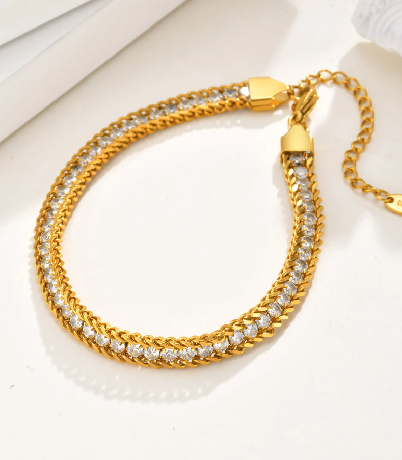 Stainless Steel Stylish & Trendy Payal Anklets Love Heart Anklet for Women – Perfect for Every Occasion – Detail View – Ac...