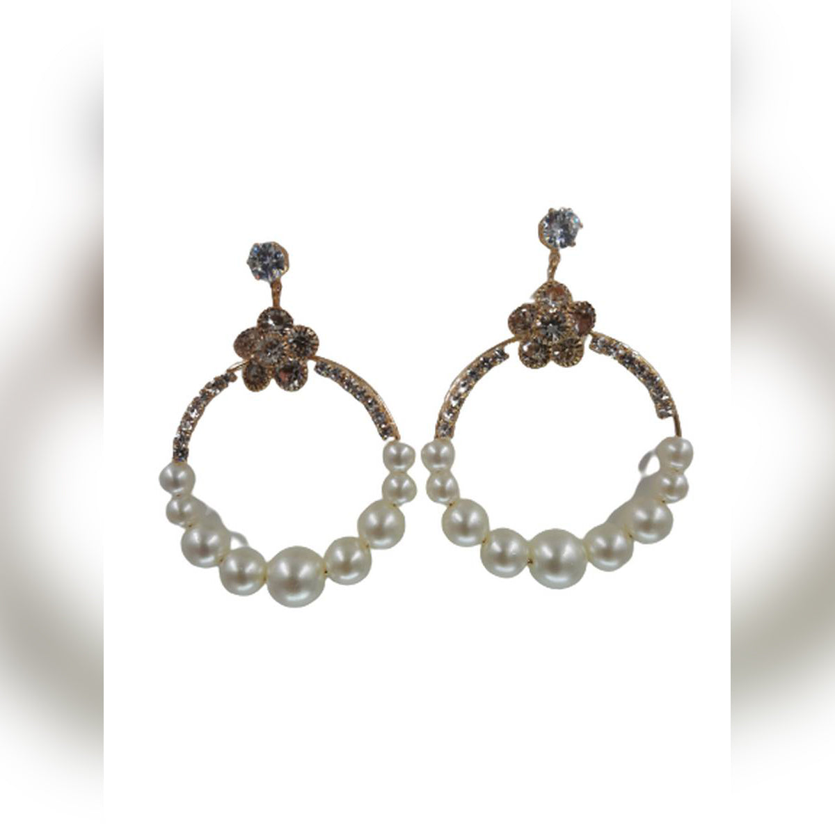 Trendy Royal Crystal Elegant Stylish Earrings for Women – Close Up – Earrings | Hanaya Pakistan