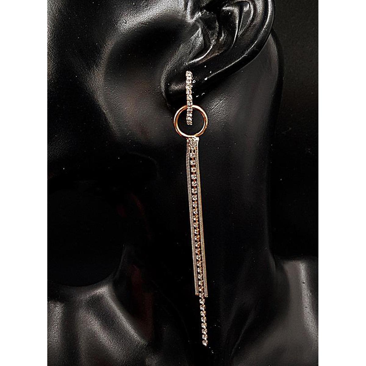 Trendy Classy Royal Cz Crystal Tassel Style Elegant Drop Earring – Earrings Online in Pakistan | Hanaya