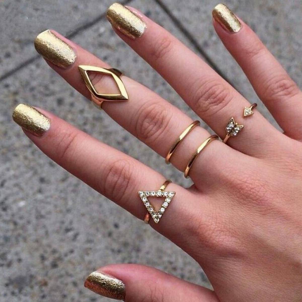 Pack of 5 Trendy Classy Ring Set – Accessories Online in Pakistan | Hanaya