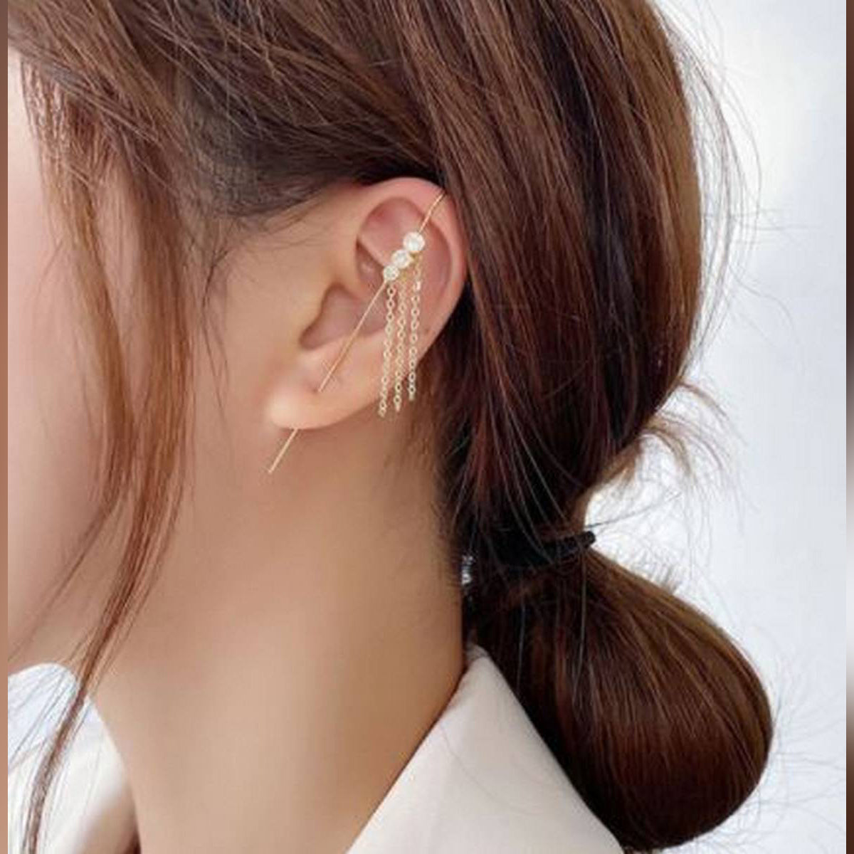 Elegant Pair Needle Ear Wrap Hook Classy Royal Party Trendy Earrings – Earrings Online in Pakistan | Hanaya