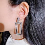 High Quality Hoop Elegant Stylish Fashionable Earring – Close Up – Earrings | Hanaya Pakistan