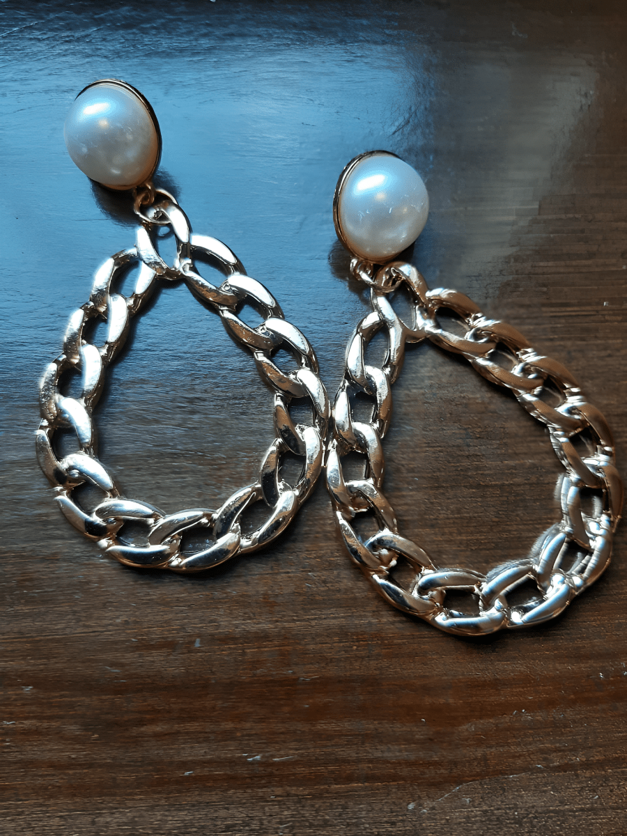 Classy Pearl & Chain Antique Elegant Stylish Earrings - Hanaya Store