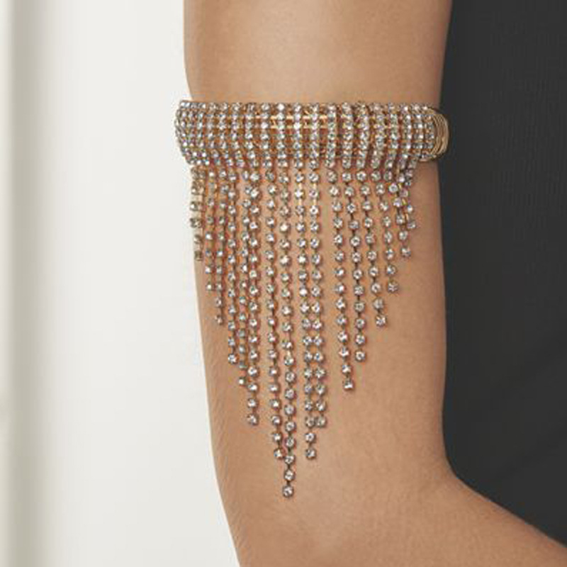 Classy Armlet for Women Upper Arm Cuff Bracelet Bangle Adjustable Arm Band Girls Bridal Party Jewellery