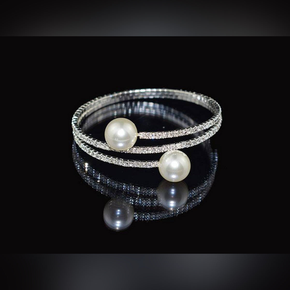 Trendy Luscious Mesmerizing Rhinestones Adjustable Bracelet – bracelet Online in Pakistan | Hanaya