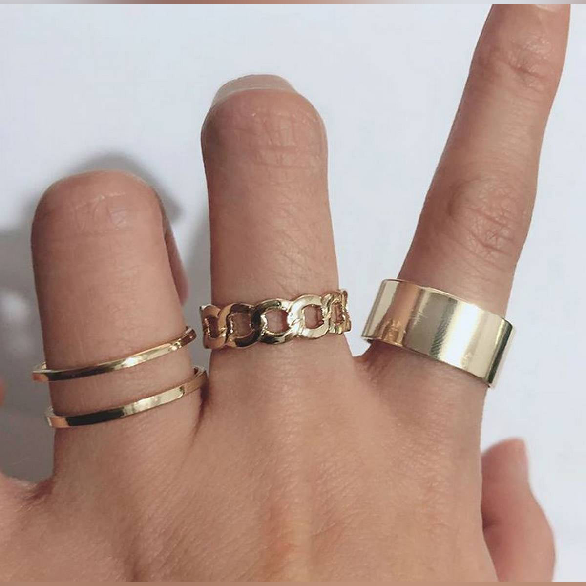 Trendy High Class 3 Pieces Ring For Women – Close Up – Accessories | Hanaya Pakistan