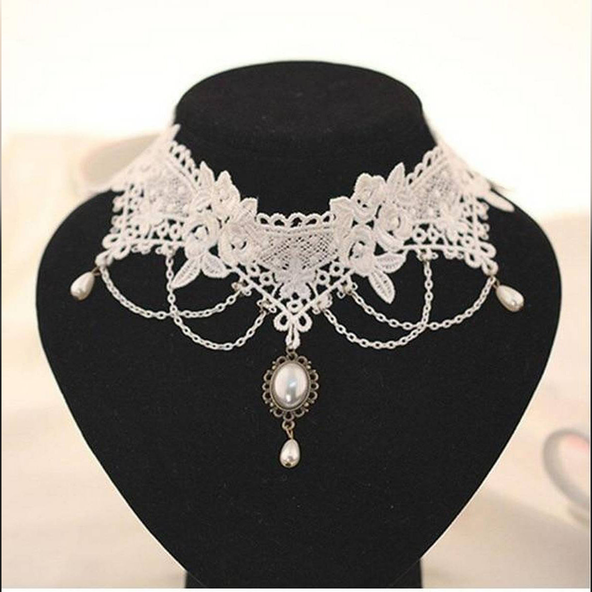 Elegant White Vintage Imitation Pearl White Lace Statement Choker Necklaces – Accessories Online in Pakistan | Hanaya