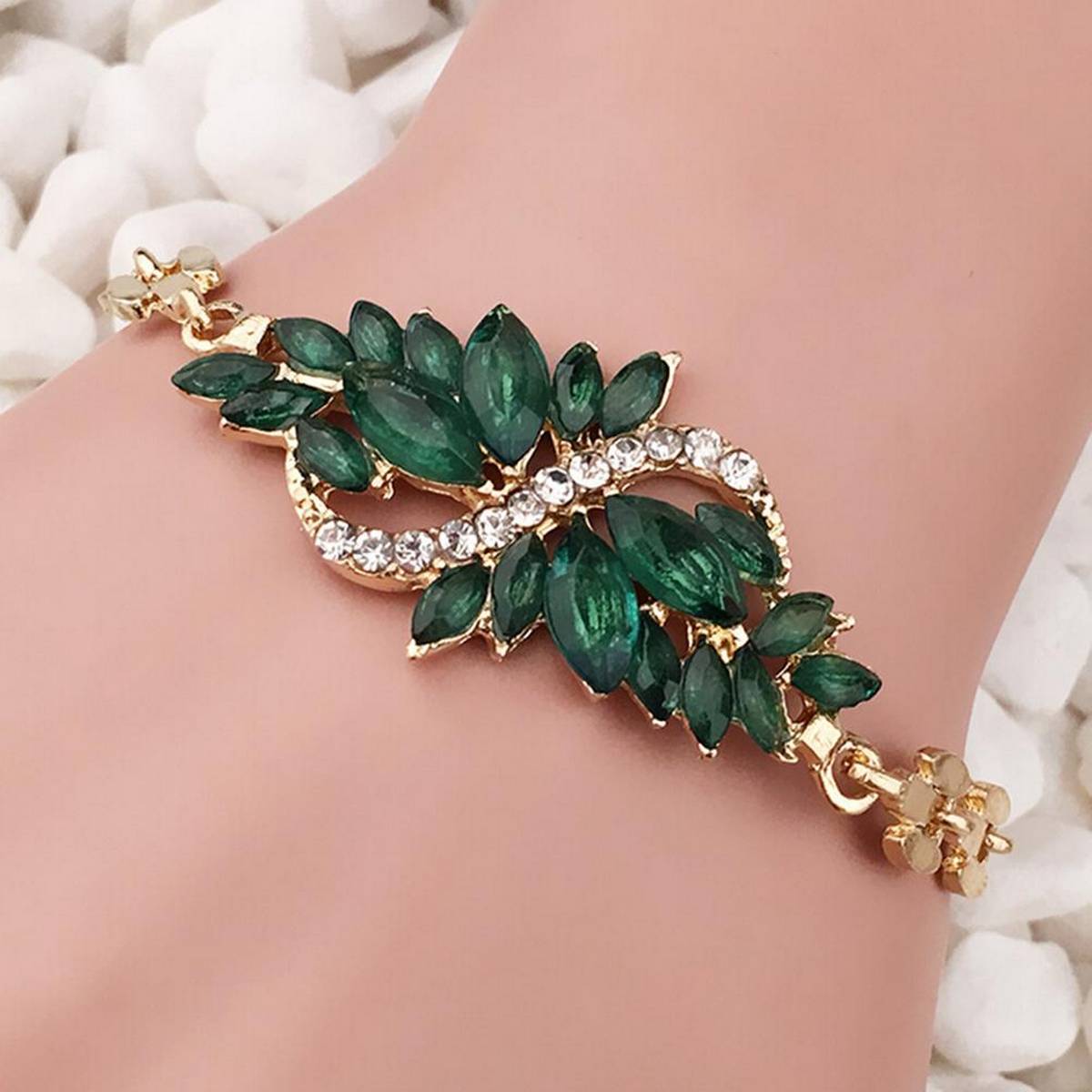 Trendy Elegant Princess Charm Bracelet Stylish – bracelet Online in Pakistan | Hanaya
