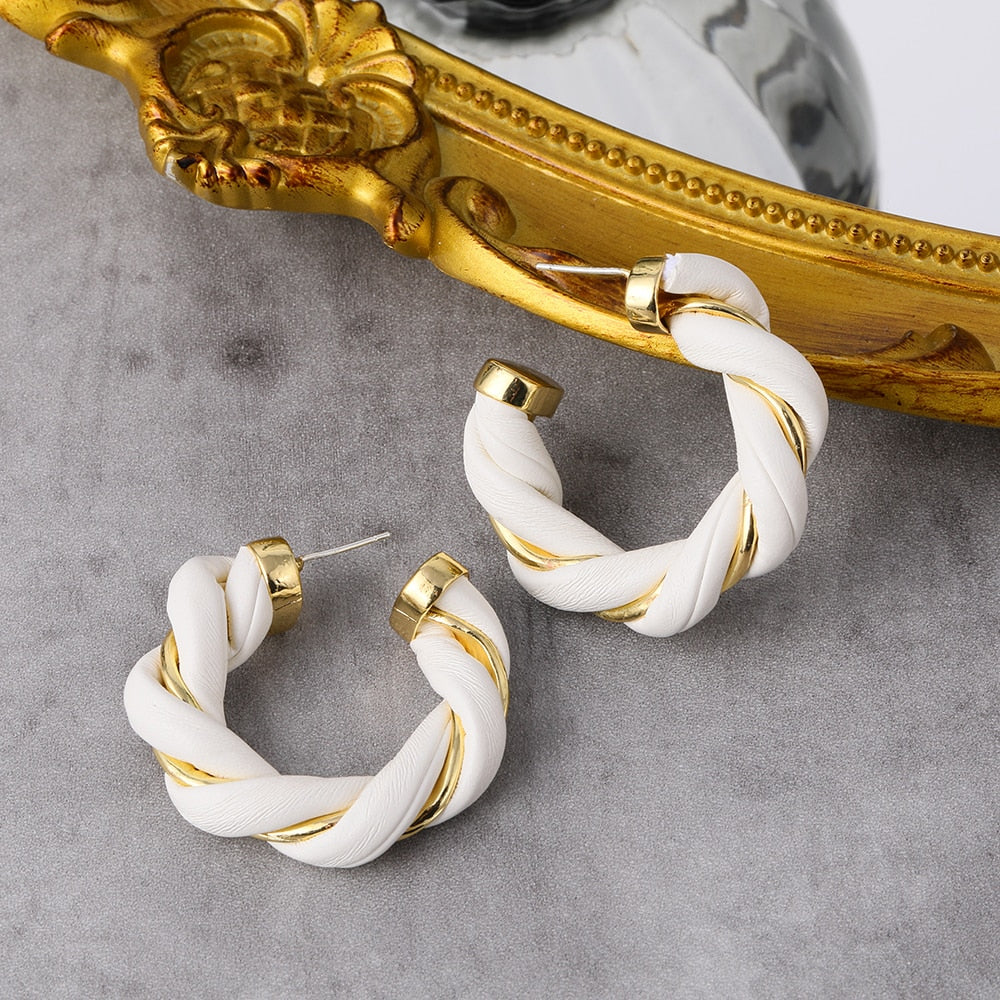 Trendy Classy Faux Leather Style Twisted Stylish Hoop Earring For Girls – Lifestyle – Buy Accessories Pakistan | Hanaya