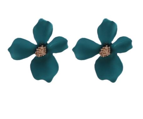 Trendy Flower Stud Earrings Female Statement Earrings for Girls – Detail View – Accessories for Women Pakistan | Hanaya