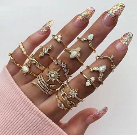 Fashion Trendy 17 Pieces Jewelry Classy Ring Set For Women – Close Up – Accessories | Hanaya Pakistan