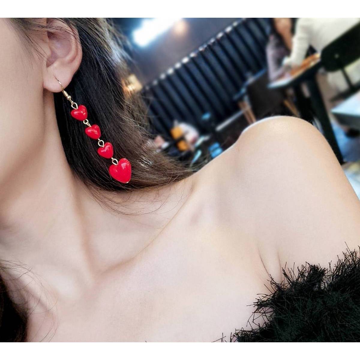 Classy Elegant Heart Love Drop Earring – Earrings Online in Pakistan | Hanaya