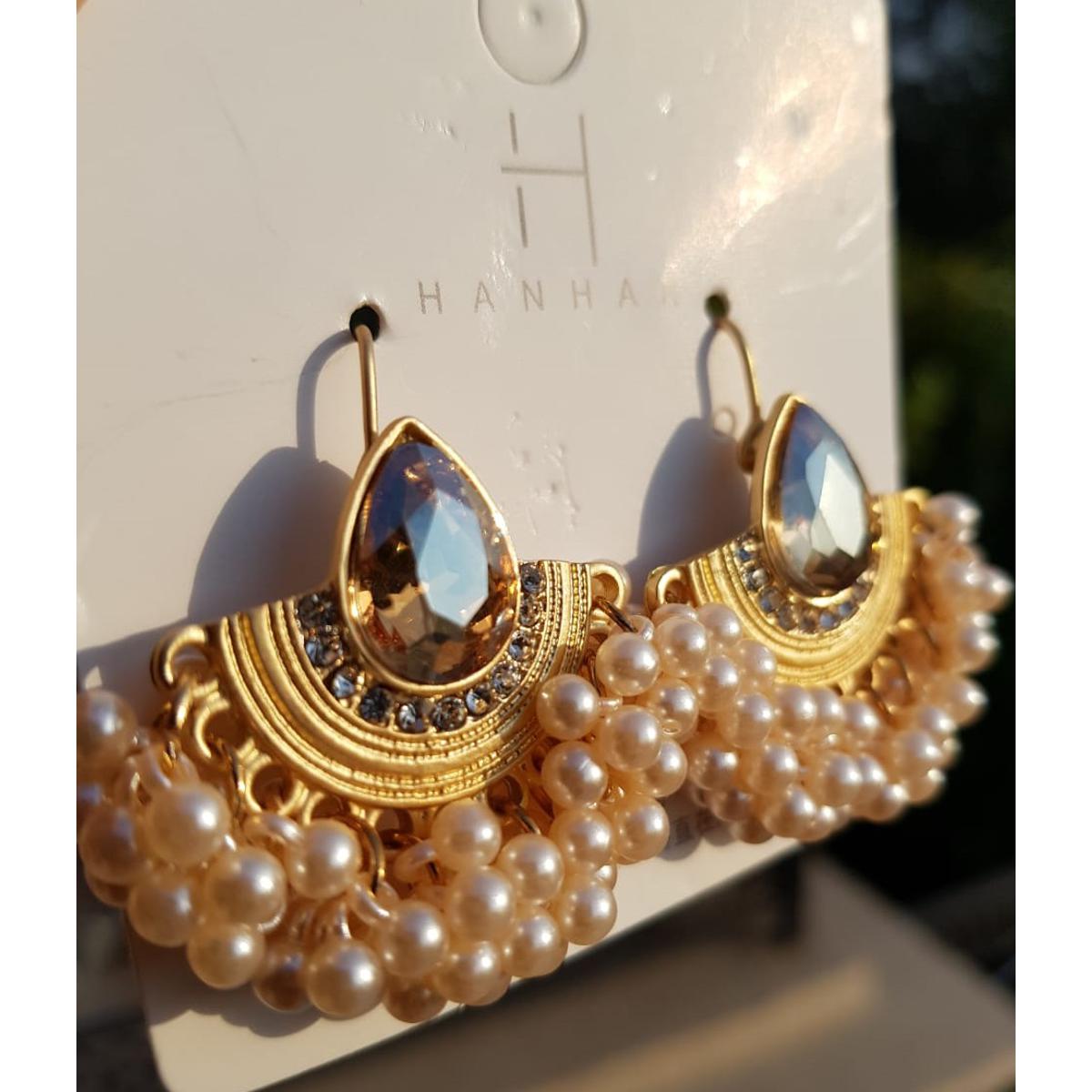 Trendy Multi Pearls Small Elegant Unique Fashionable Classy Earring – Accessories Online in Pakistan | Hanaya