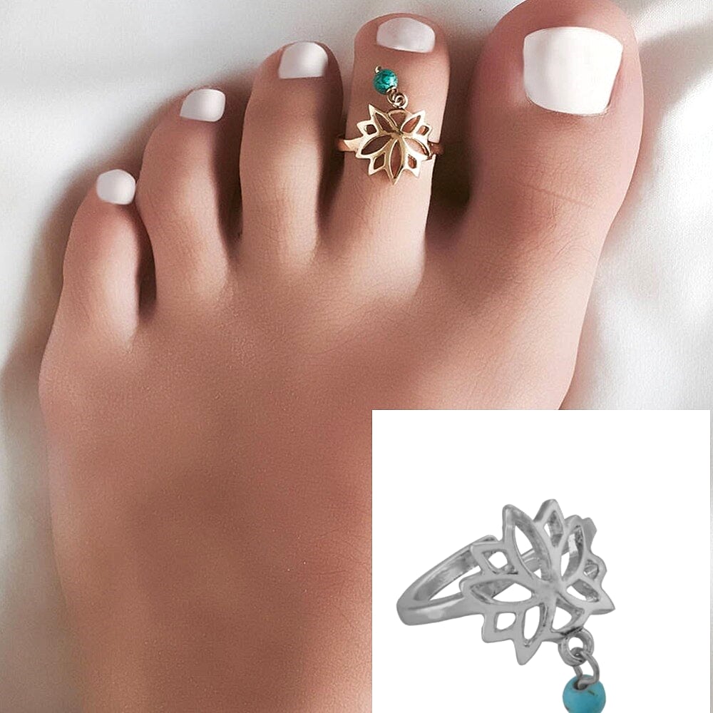 Women Style Adjustable Foot Ring Jewelry – Close Up – Accessories | Hanaya Pakistan