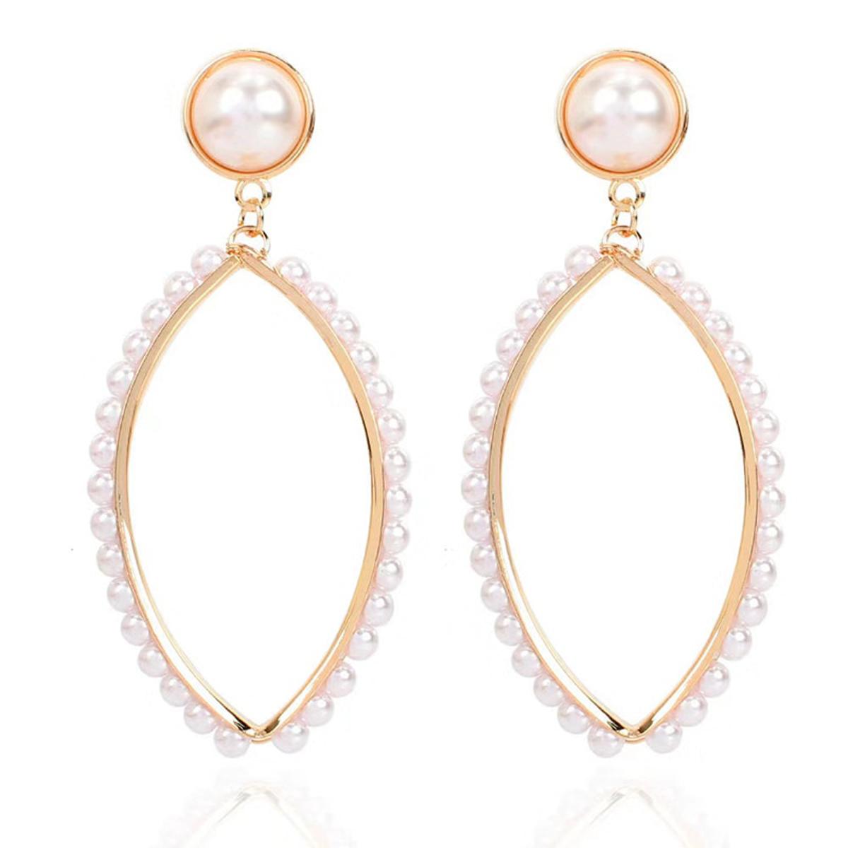Classy Pearl Antique Elegant Stylish Earrings for Party – Close Up – Earrings | Hanaya Pakistan